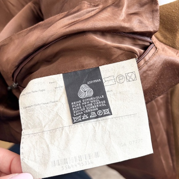 Brown Women's Coat - Picture 8 of 8